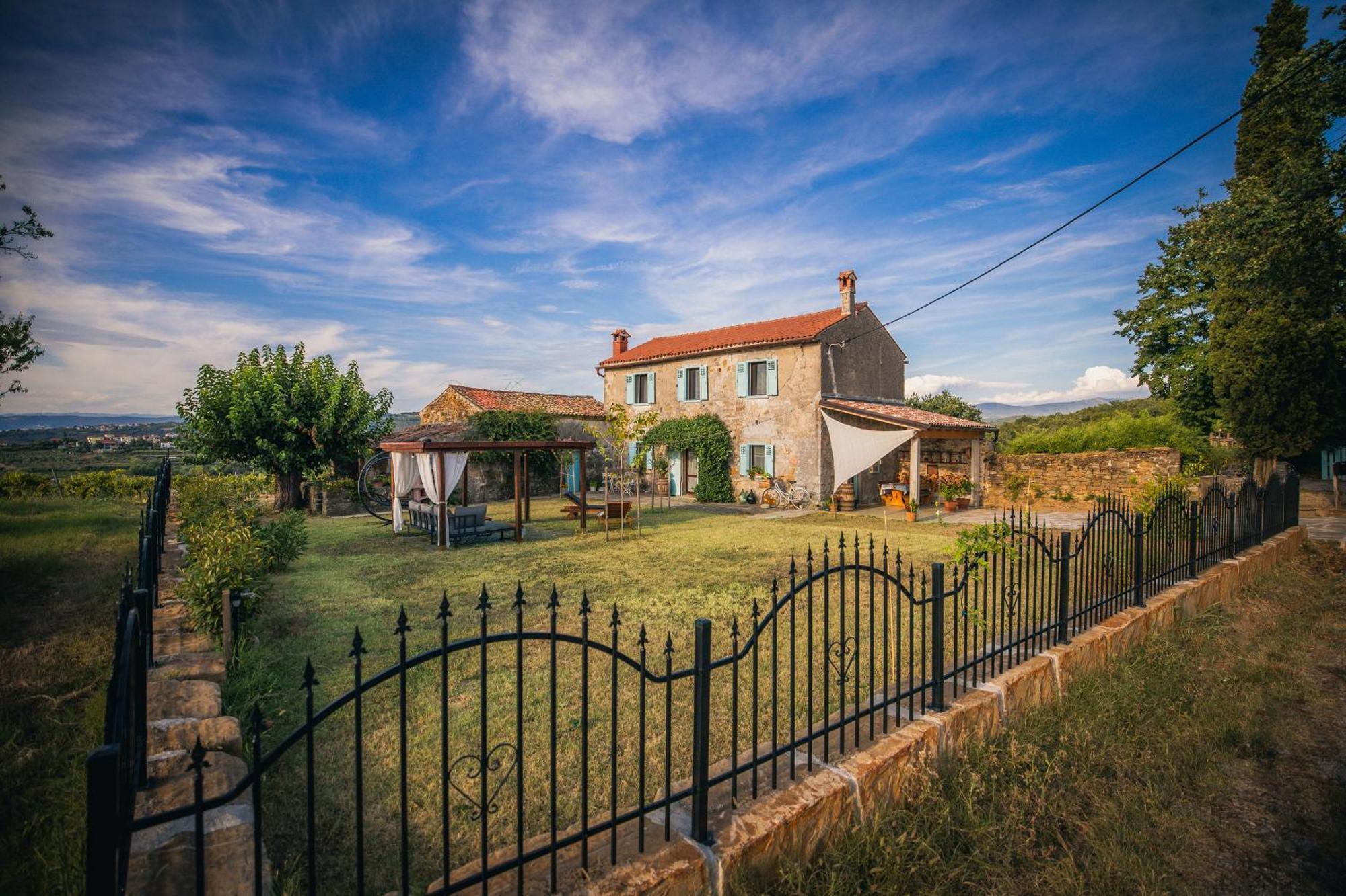 Villa Carla Istrian House, By Istrian Embrace Копер Экстерьер фото